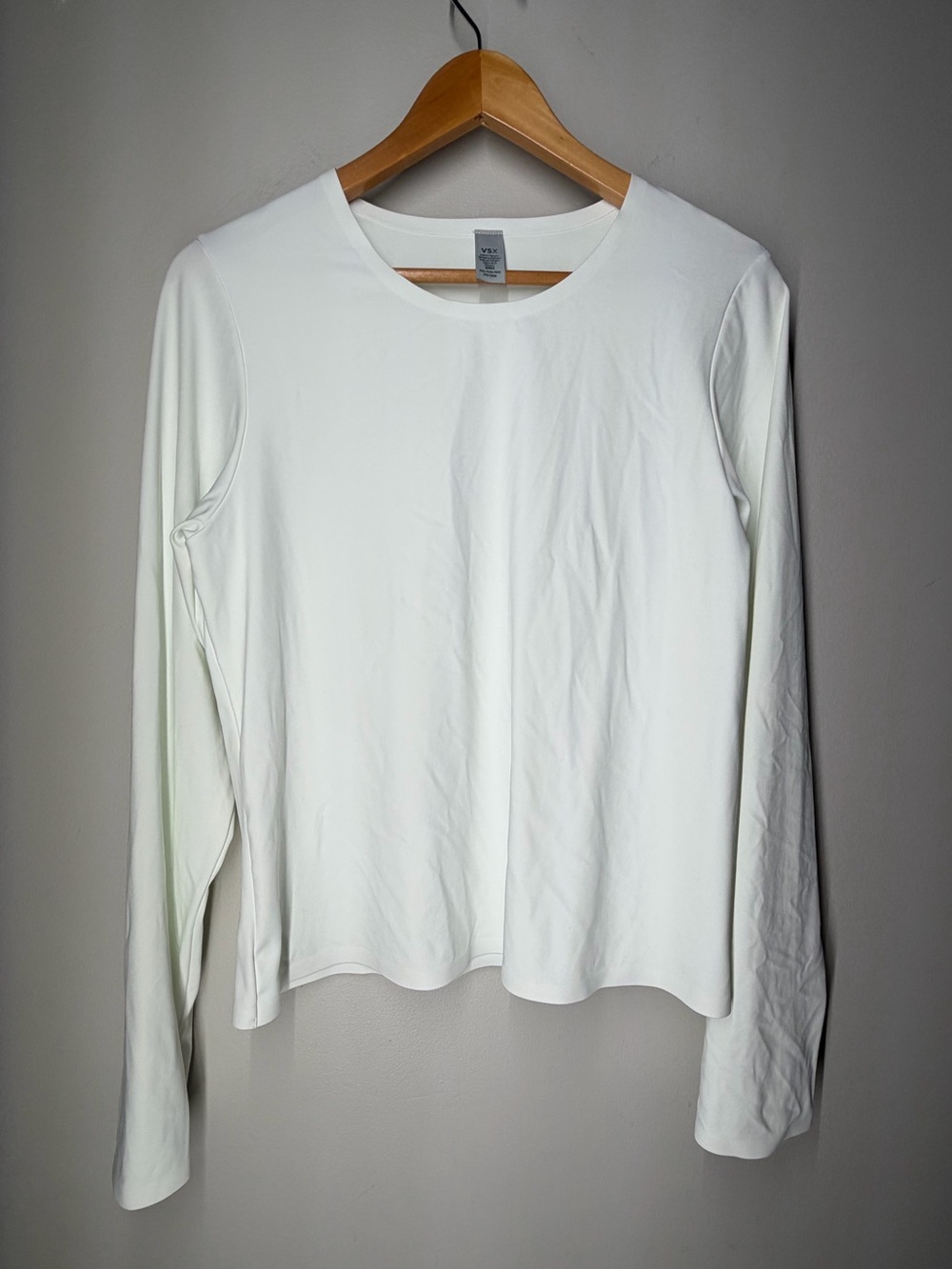 Victoria’s‎ Secret VSX Elevate Long Sleeve Performance Activewear Top Gym